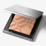 Burberry Nude Powder - No 11 Porcelain 8g  Burberry cosmetics