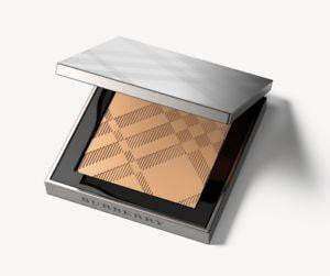 Burberry Nude Powder - No 20 Ochre 8g Burberry cosmetics
