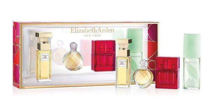 Elizabeth Arden Mini Gift Set For Her 4 x Mini gift set  Elizabeth Arden Giftset For Her