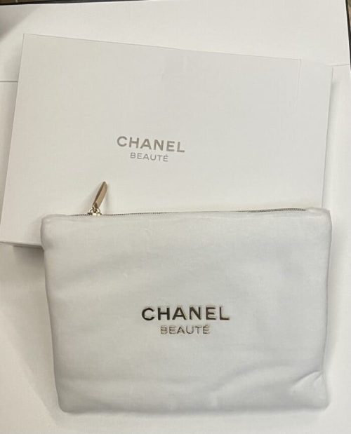 Chanel Beaute White Cosmetics Bag