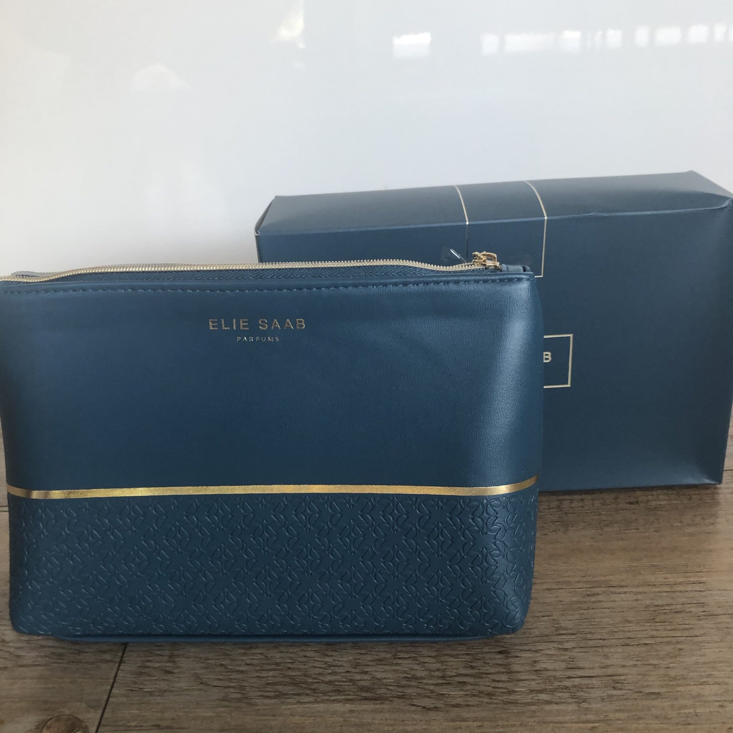 Elie Saab Le Parfum Royal Pouch - Image 2