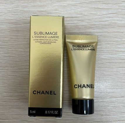 Chanel Sublimage L’essence Lumiere - 5ml Sample
